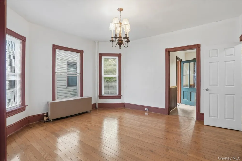 8 Sullivan Avenue Port Jervis, NY 12771