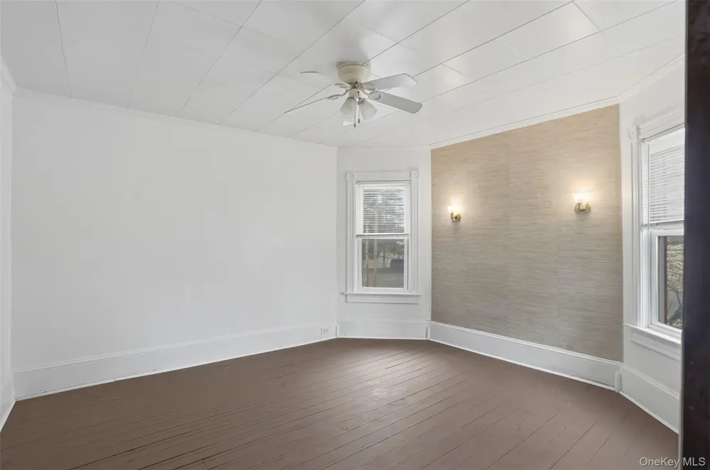 8 Sullivan Avenue Port Jervis, NY 12771