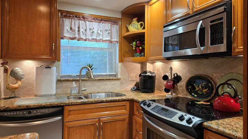 1161 Hillsboro Mile #107 Hillsboro Beach, FL 33062