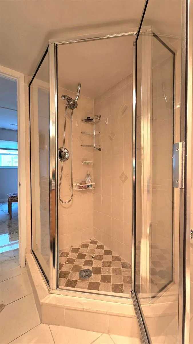 1161 Hillsboro Mile #107 Hillsboro Beach, FL 33062
