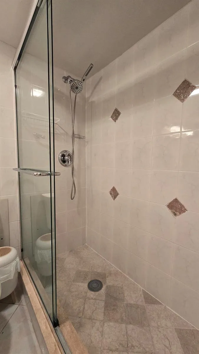 1161 Hillsboro Mile #107 Hillsboro Beach, FL 33062