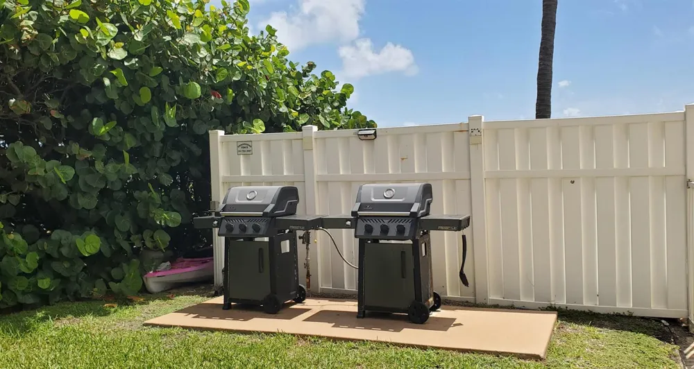 1161 Hillsboro Mile #107 Hillsboro Beach, FL 33062