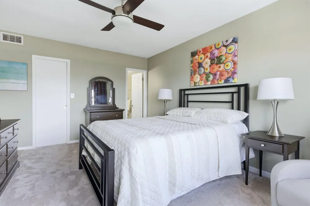 2880 NE 33rd Court #305 Fort Lauderdale, FL 33306