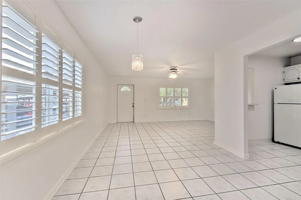 401 DORCHESTER PLACE #49 Sun City Center, FL 33573