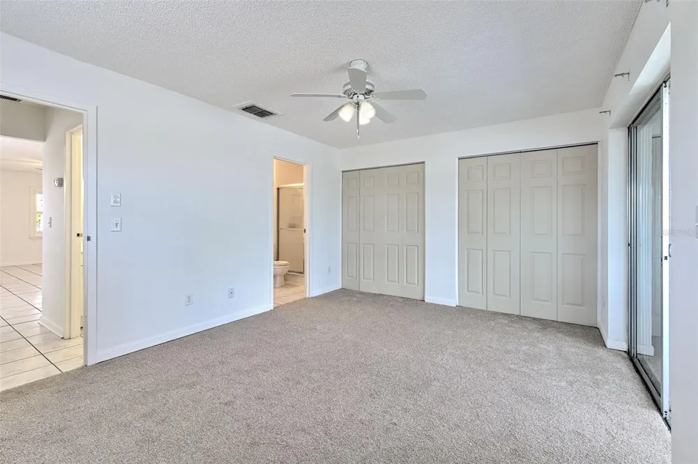 401 DORCHESTER PLACE #49 Sun City Center, FL 33573
