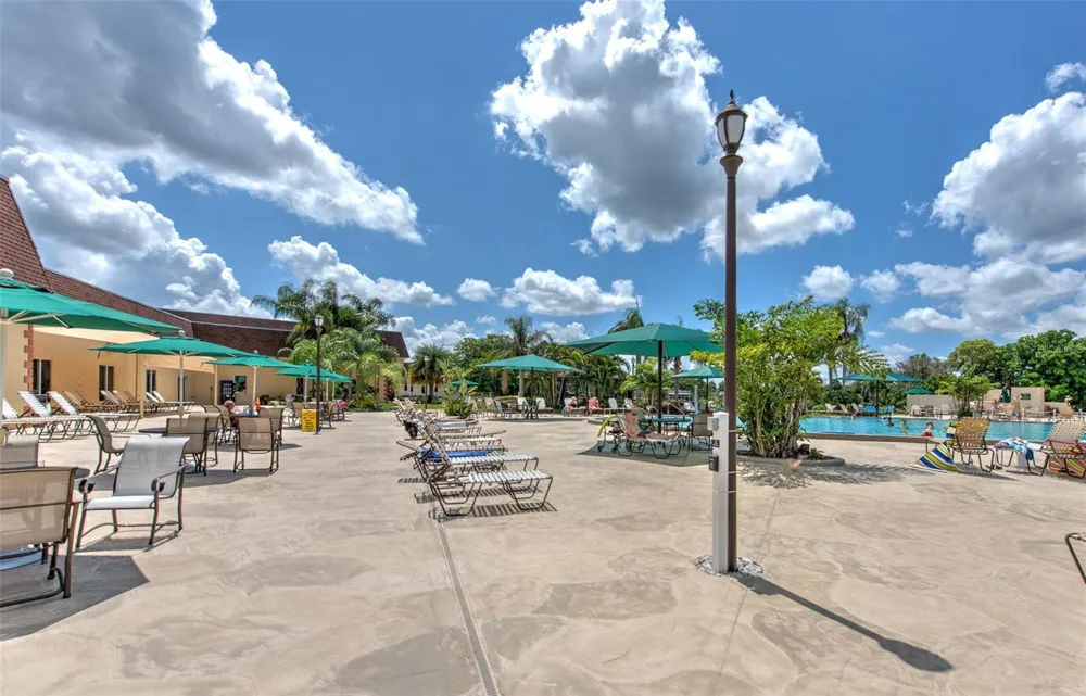 401 DORCHESTER PLACE #49 Sun City Center, FL 33573