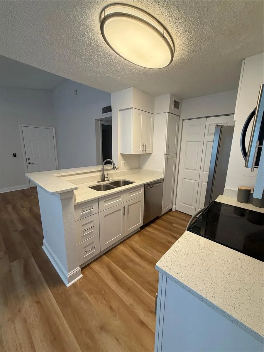 11520 WESTWOOD #527 Orlando, FL 32821
