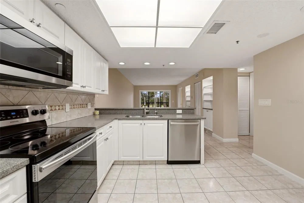 2320 TERRA CEIA BAY BOULEVARD #207 Palmetto, FL 34221