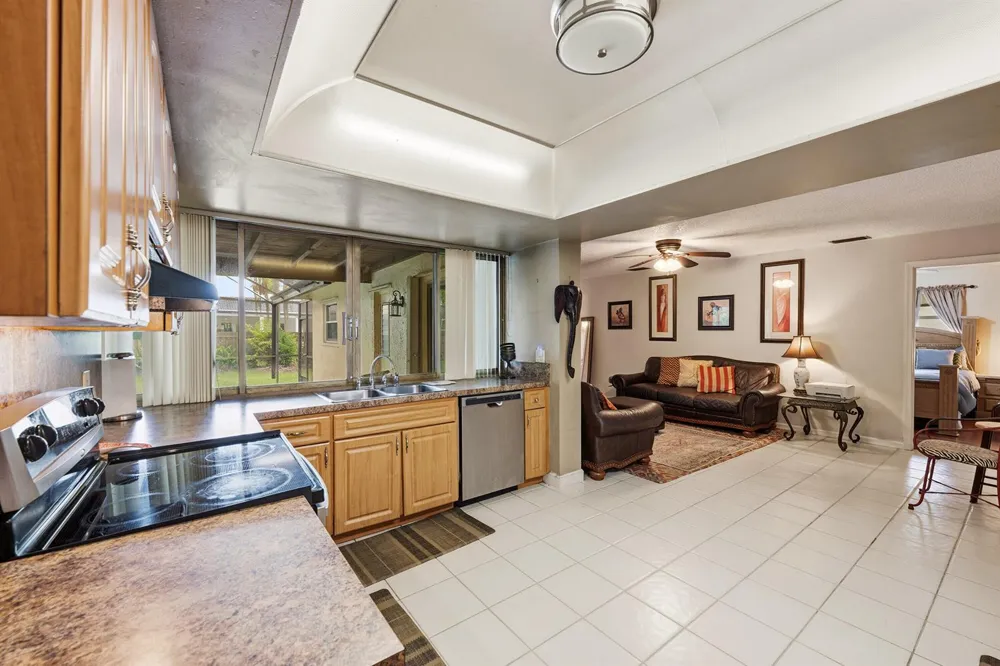 11748 NW 28th Street Coral Springs, FL 33065