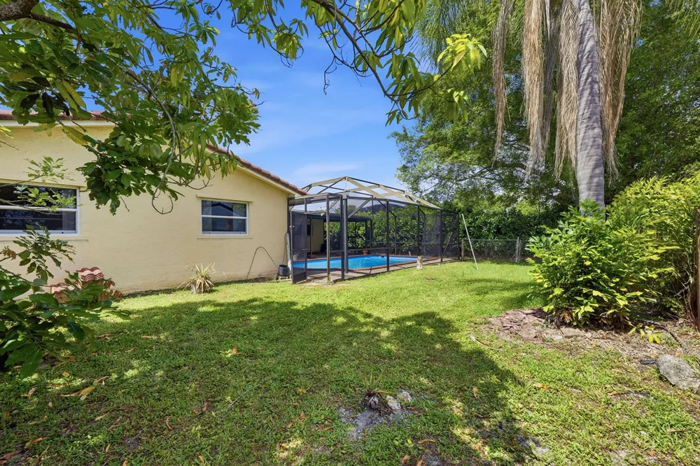 11748 NW 28th Street Coral Springs, FL 33065