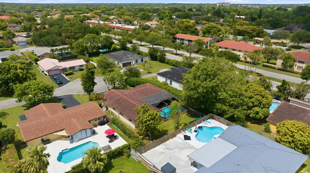 11748 NW 28th Street Coral Springs, FL 33065