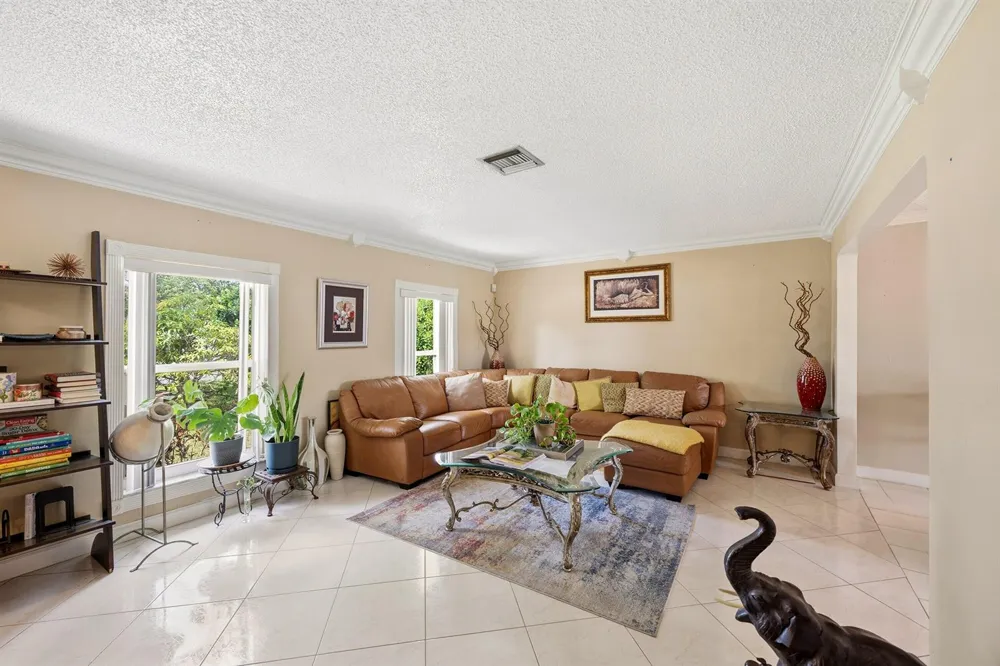 11748 NW 28th Street Coral Springs, FL 33065