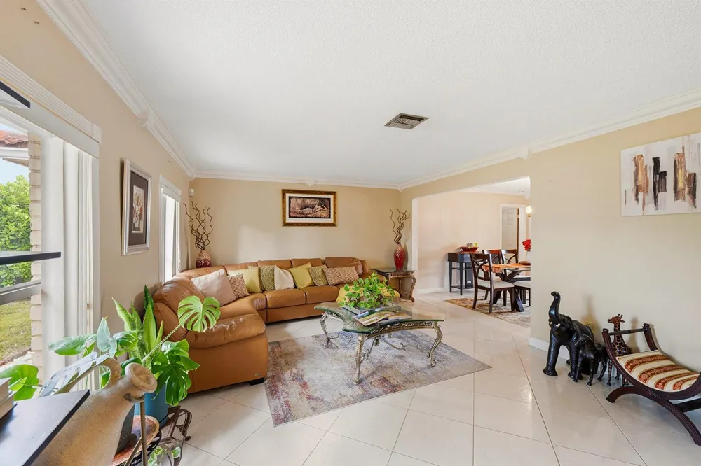 11748 NW 28th Street Coral Springs, FL 33065