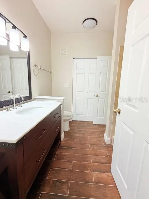 9108 LAKE CHASE ISLAND WAY #9108 Tampa, FL 33626