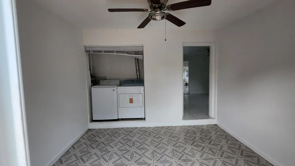 43 SW 11th Street #Unit E Dania Beach, FL 33004