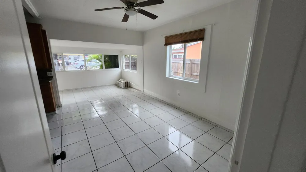 43 SW 11th Street #Unit E Dania Beach, FL 33004