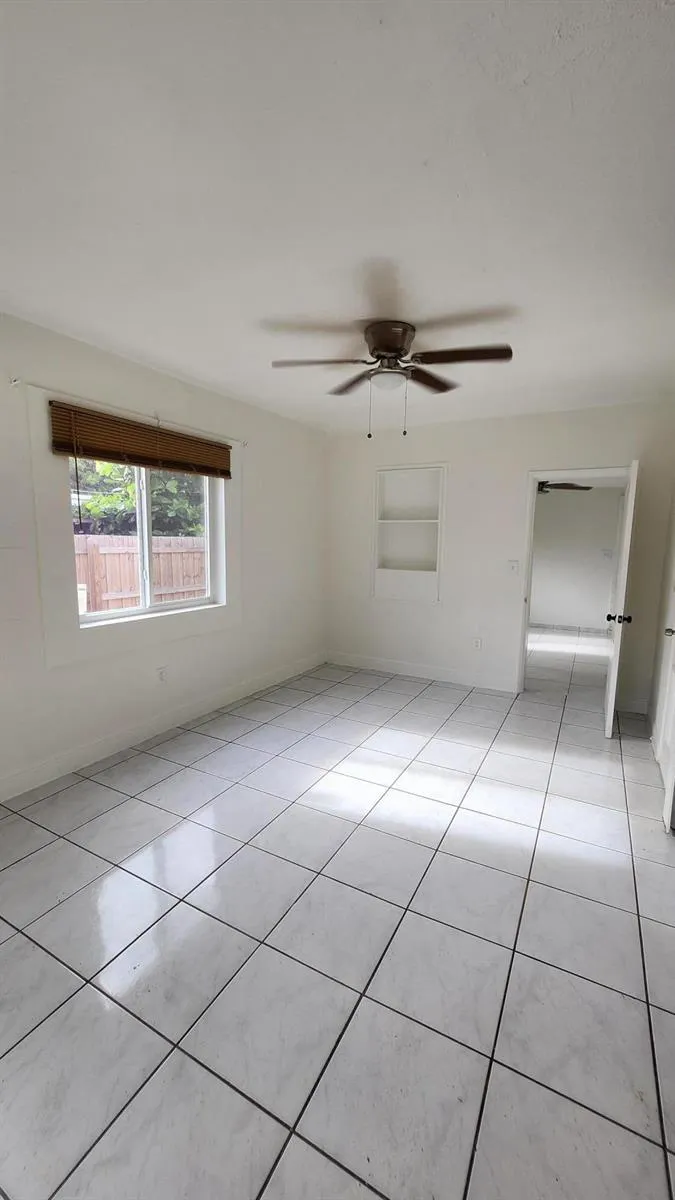 43 SW 11th Street #Unit E Dania Beach, FL 33004