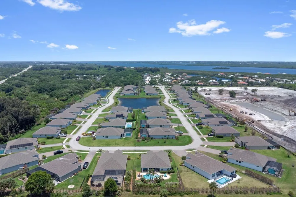7203 33rd Square Vero Beach, FL 32967