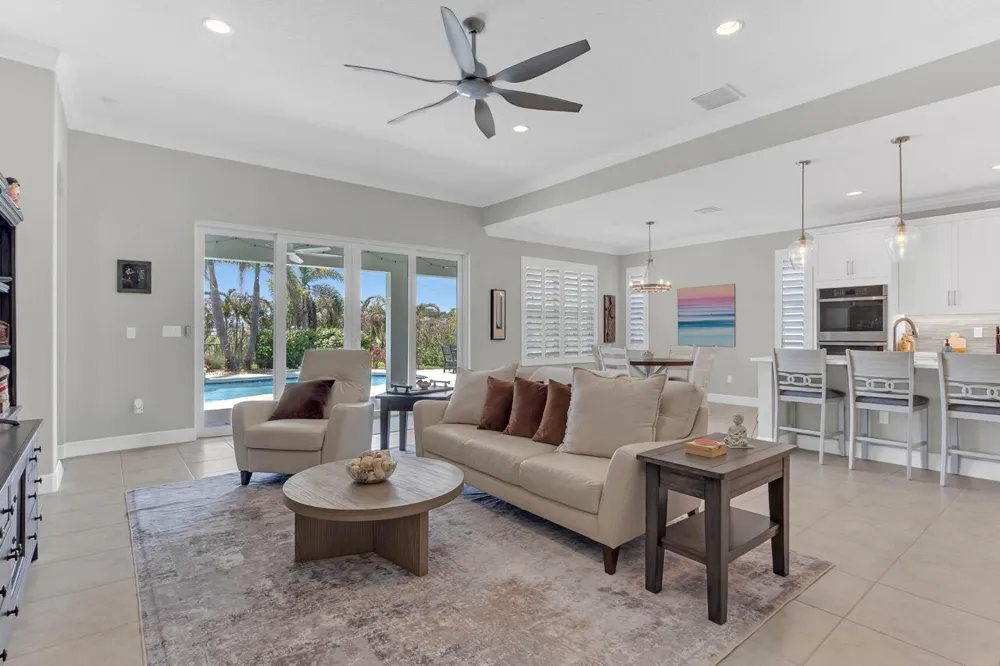 7203 33rd Square Vero Beach, FL 32967