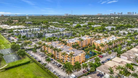 1341 SE 3rd Avenue #210