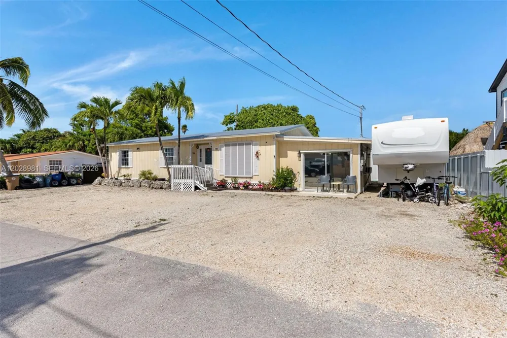780 95th Street Ocean Marathon, FL 33050