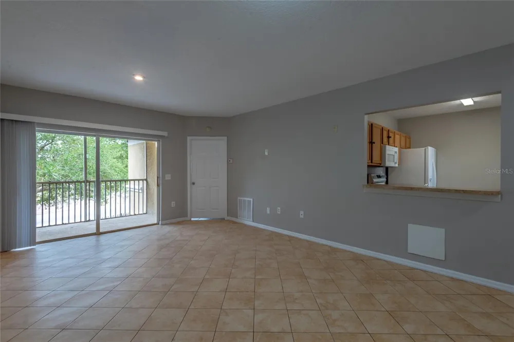 6007 SKYDALE WAY #201 Riverview, FL 33578