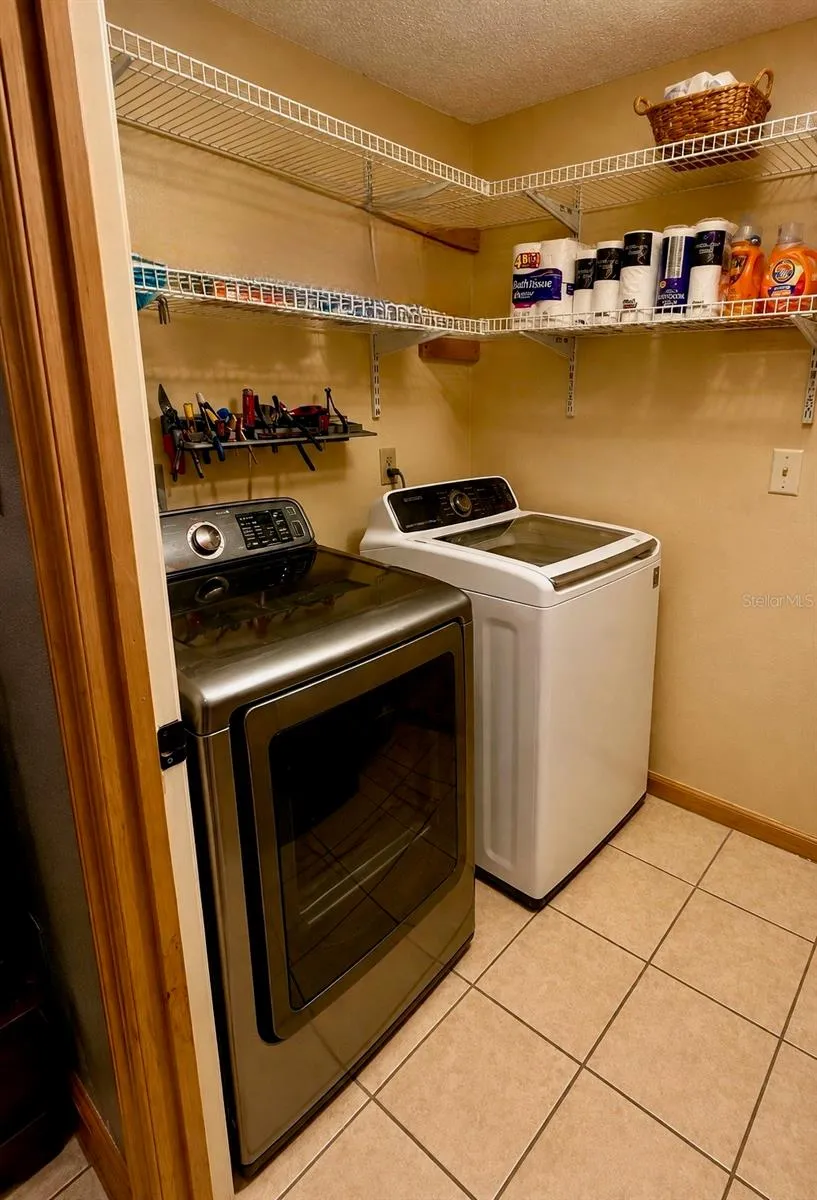 403 COTTAGE CIRCLE E #403 Lake Wales, FL 33867