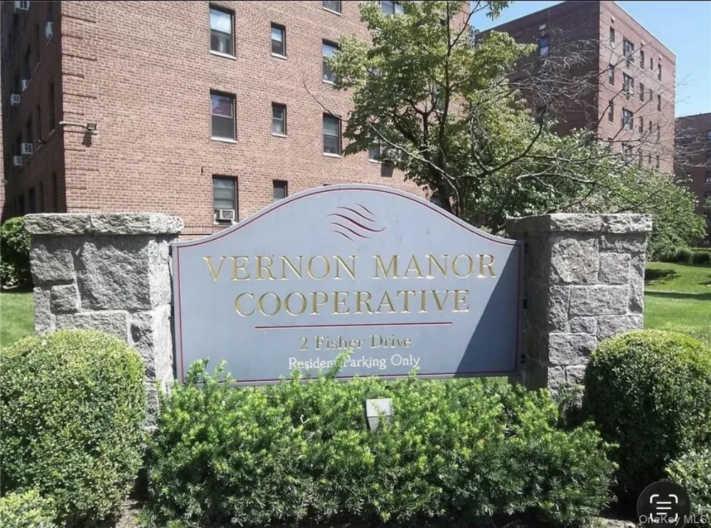 2 Fisher Drive #L1 Mount Vernon, NY 10552