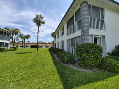 801 SE Central Parkway #7