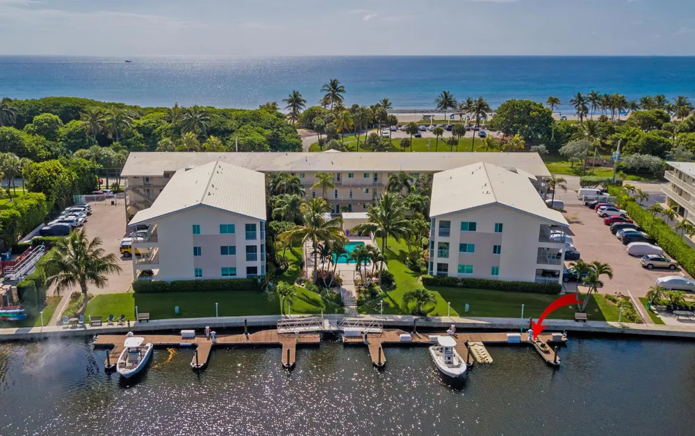 6530 Ocean Boulevard #3070 Ocean Ridge, FL 33435