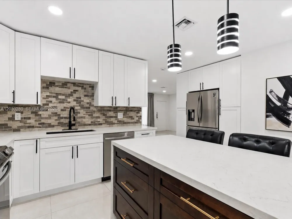 400 NW 30th Ct Wilton Manors, FL 33311
