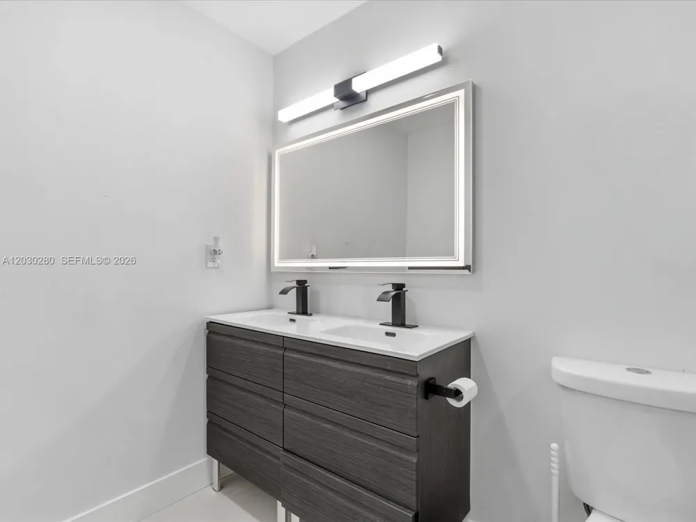 400 NW 30th Ct Wilton Manors, FL 33311