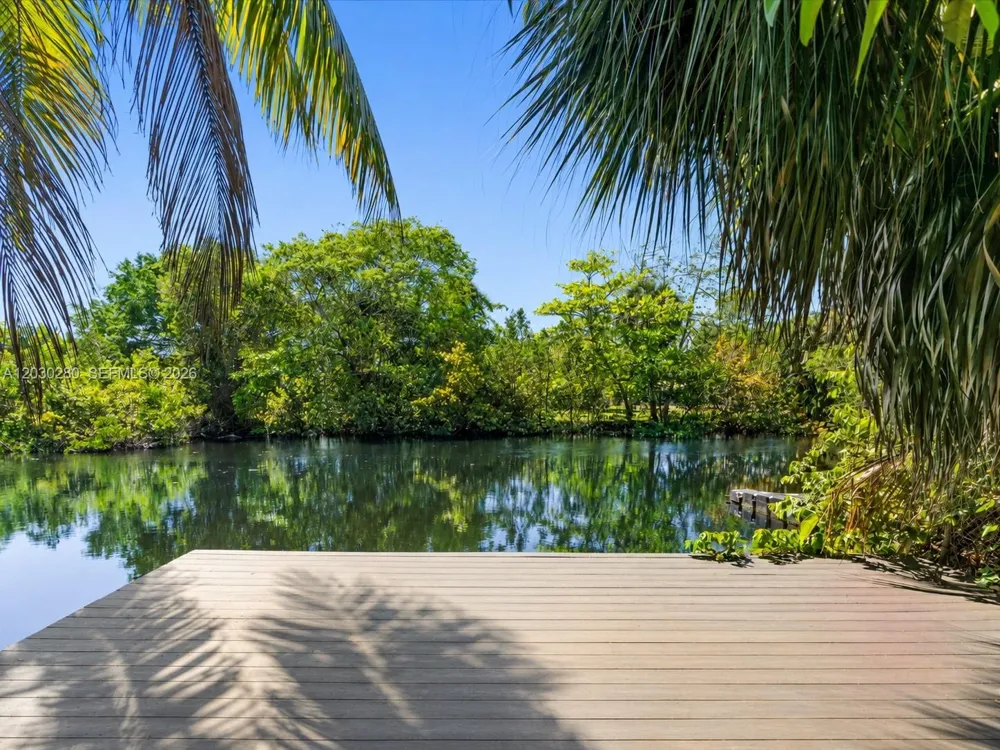 400 NW 30th Ct Wilton Manors, FL 33311