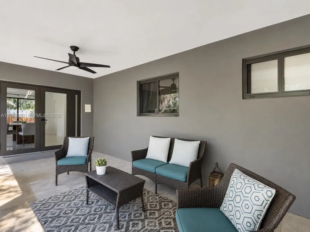400 NW 30th Ct Wilton Manors, FL 33311