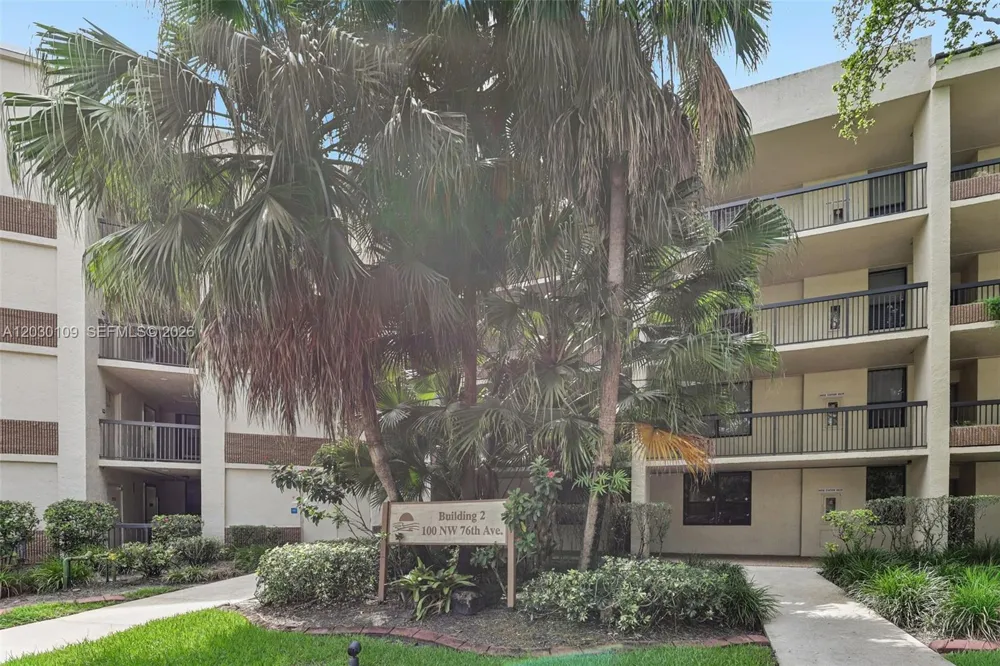 100 NW 76th Ave #108-2 Plantation, FL 33324
