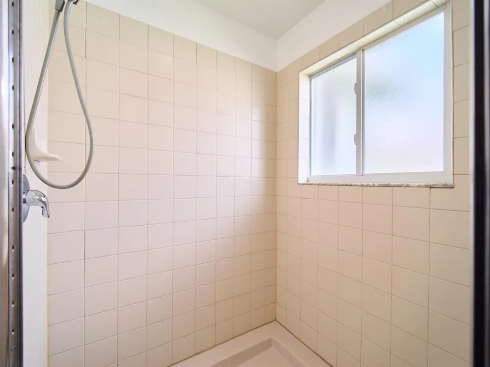 2052 Oakhurst Way Riviera Beach, FL 33404