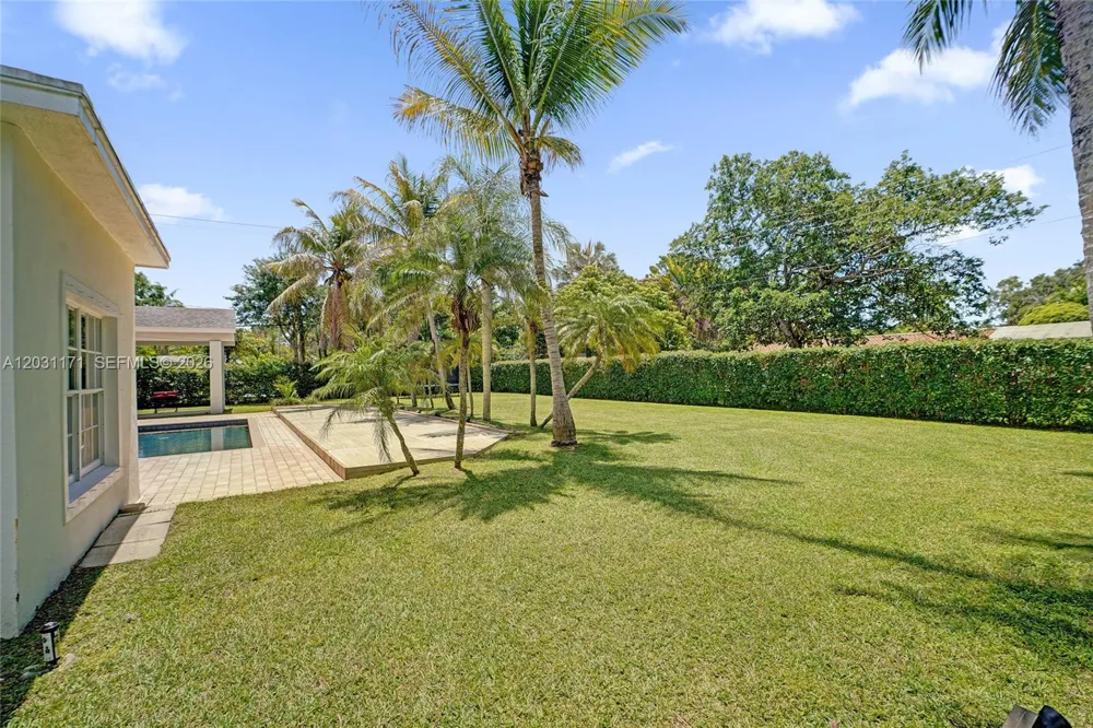 8320 SW 161st St Palmetto Bay, FL 33157
