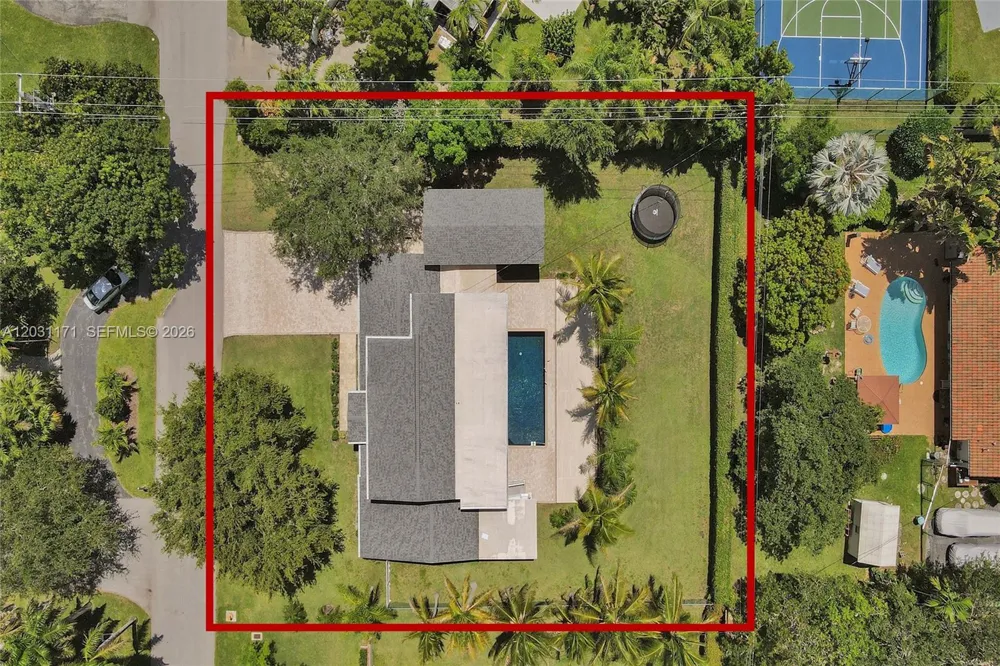 8320 SW 161st St Palmetto Bay, FL 33157