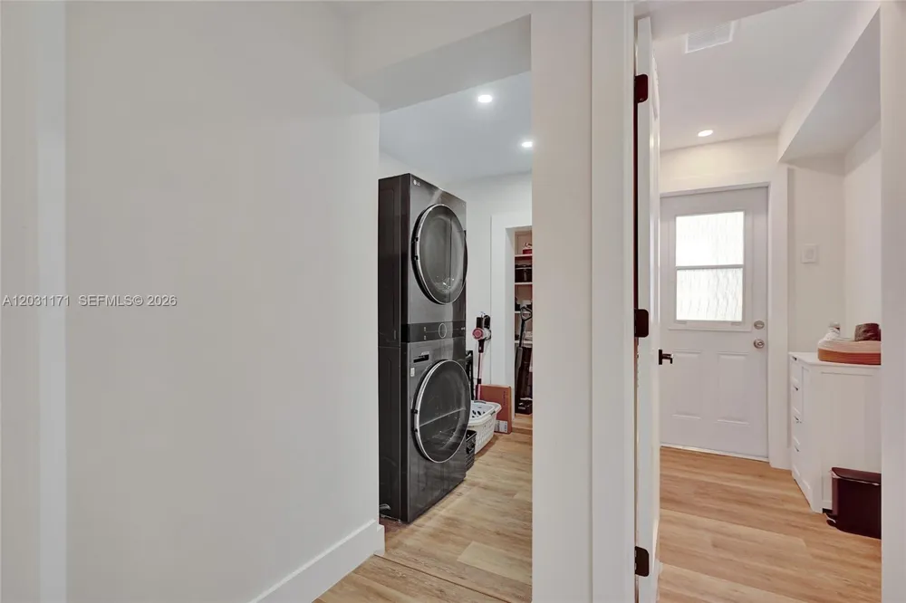 8320 SW 161st St Palmetto Bay, FL 33157