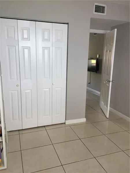 2741 NE 8th Avenue #14 Wilton Manors, FL 33334