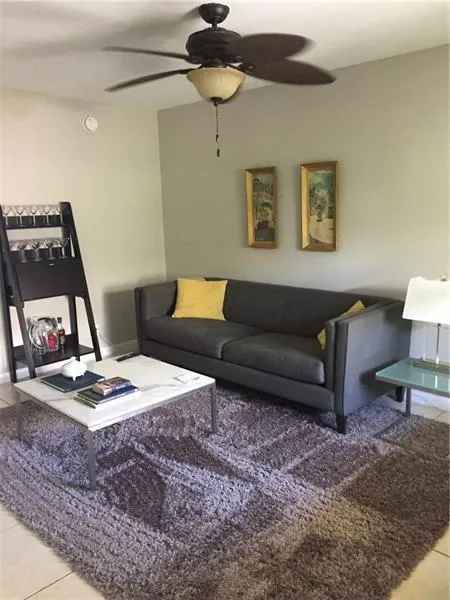 2741 NE 8th Avenue #14 Wilton Manors, FL 33334