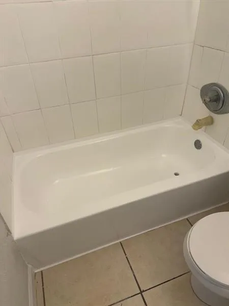 2741 NE 8th Avenue #14 Wilton Manors, FL 33334