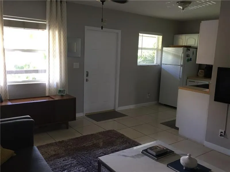 2741 NE 8th Avenue #14 Wilton Manors, FL 33334