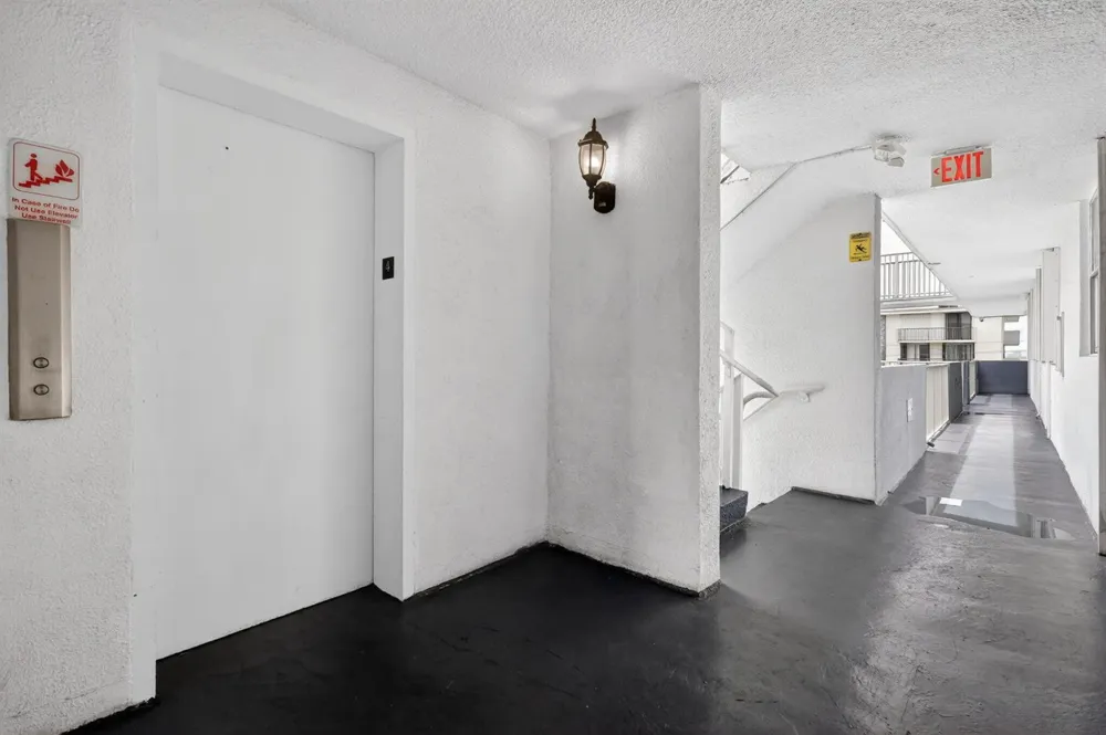 1801 S Treasure Drive #415 North Bay Village, FL 33141