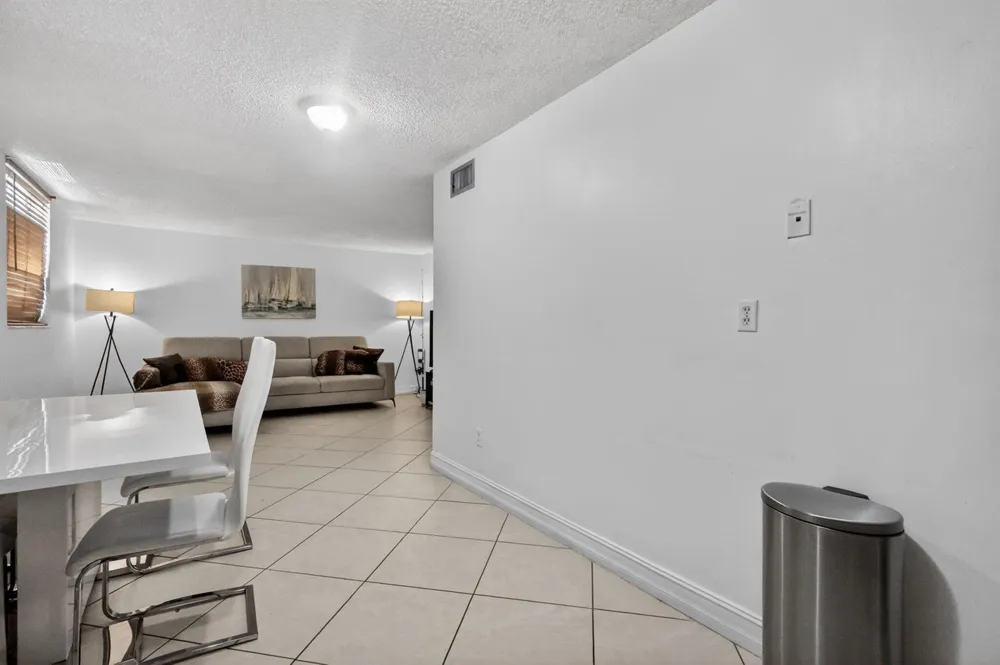 1801 S Treasure Drive #415 North Bay Village, FL 33141