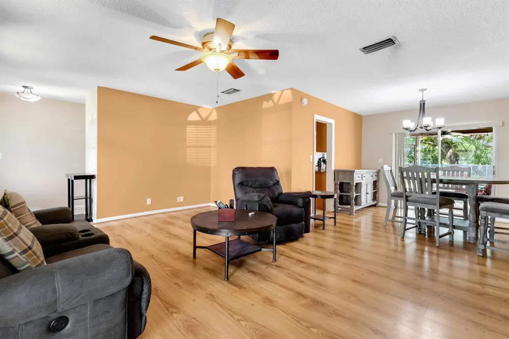 10875 NW 40th Street Coral Springs, FL 33065