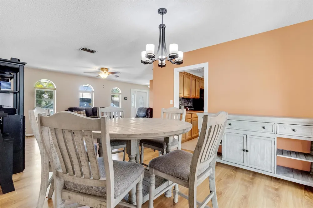 10875 NW 40th Street Coral Springs, FL 33065