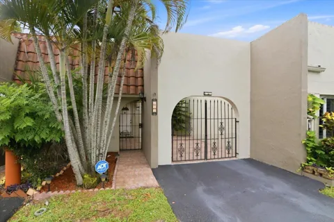 275 Jacaranda Drive
