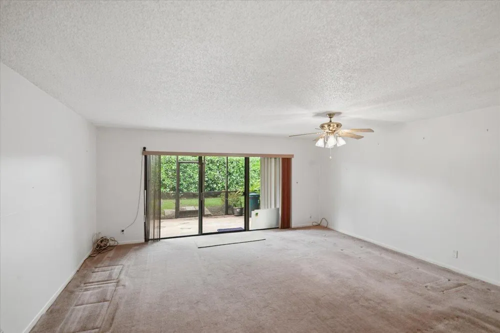 275 Jacaranda Drive Plantation, FL 33324