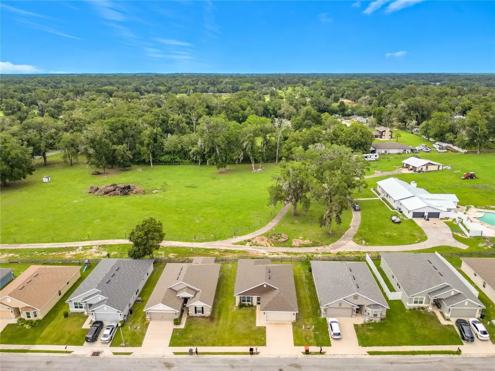187 NW 45TH LOOP ocala, FL 34475